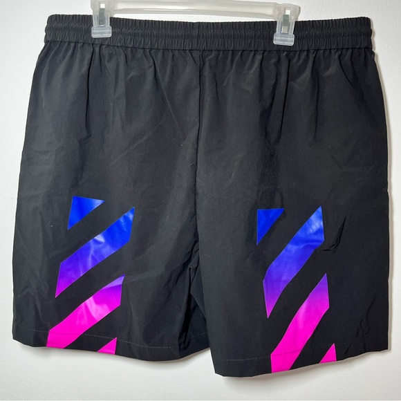 Off White Men’s Shorts - Picture 5 of 9